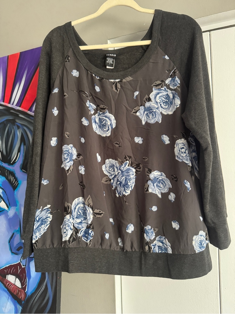Torrid Mixed Media Floral Raglan Top - Modern Vintage 2015 - Size 1 / 1X